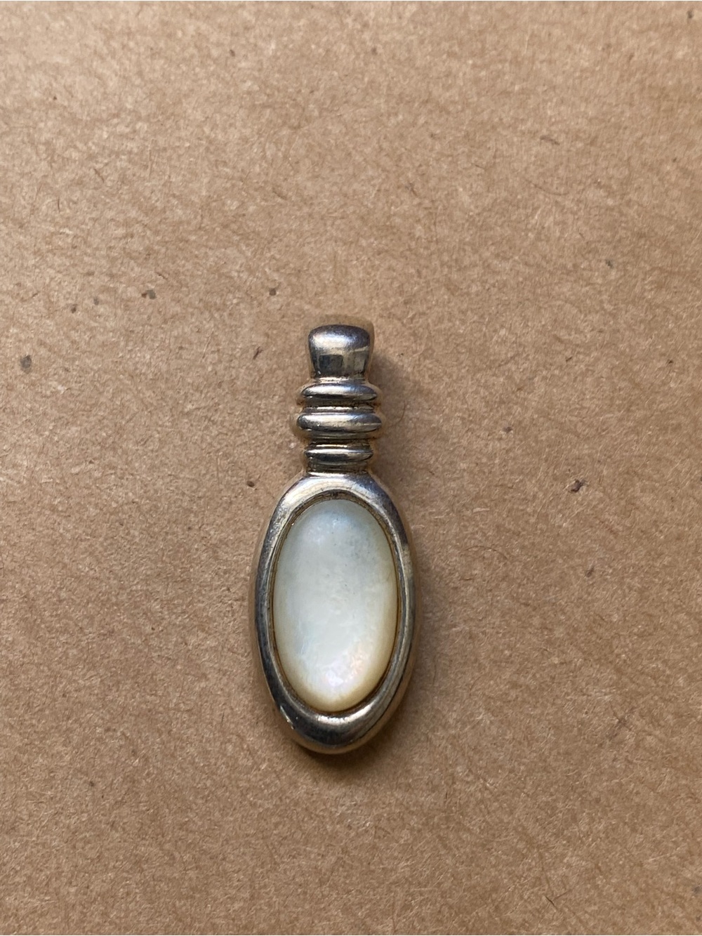 MICHELLE ALBALA 925 Sterling Silver MOP Minimalist Pendant